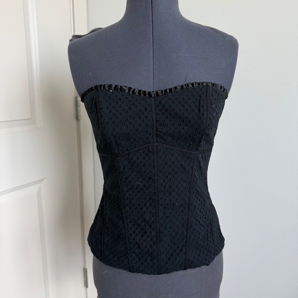 White House Black Market Black Eyelet Strapless Corset Size 0